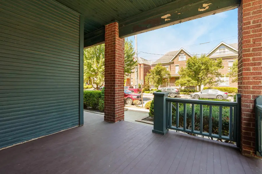 33 W Starr Avenue, Columbus, OH 43201 - #3