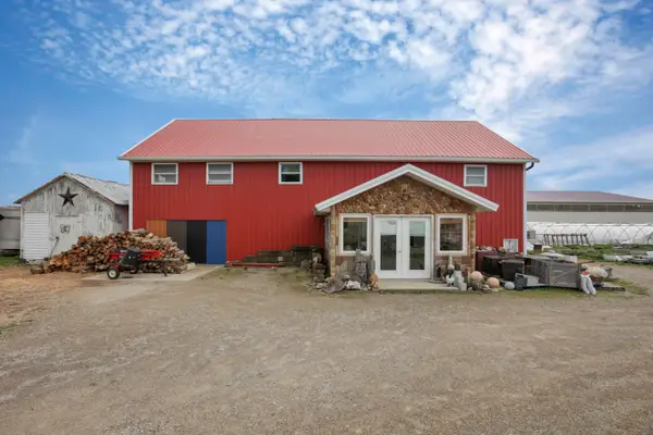 141 State Route 60, New London, OH 44851