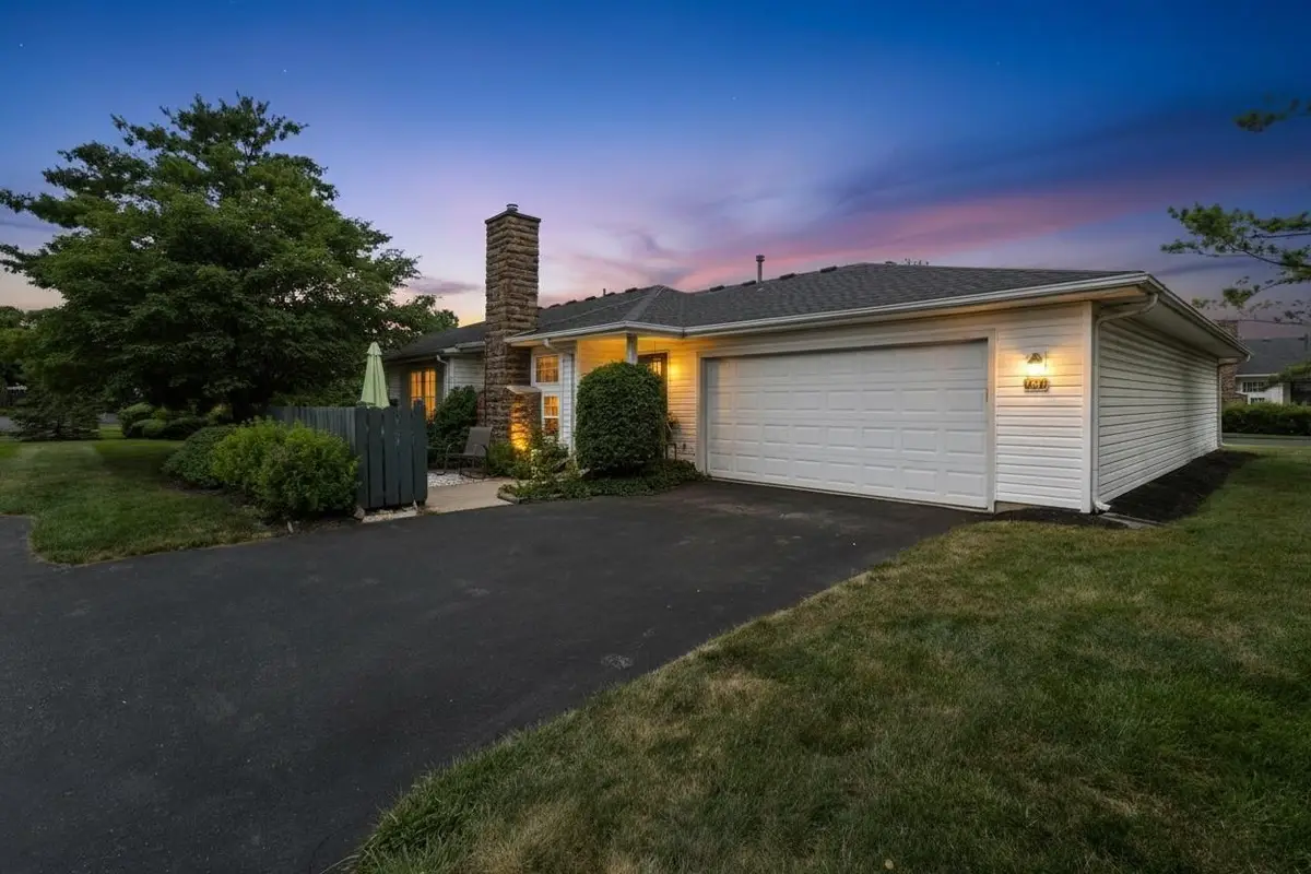 2477 Crystal Springs Drive, Hilliard, OH 43026 - #1