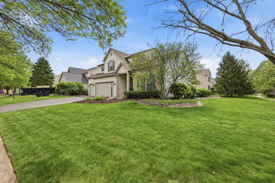 6239 Pirthshire Street, Dublin, OH 43016 - #3