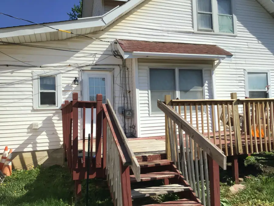 29 East Street, Columbus, OH 43228 - #2