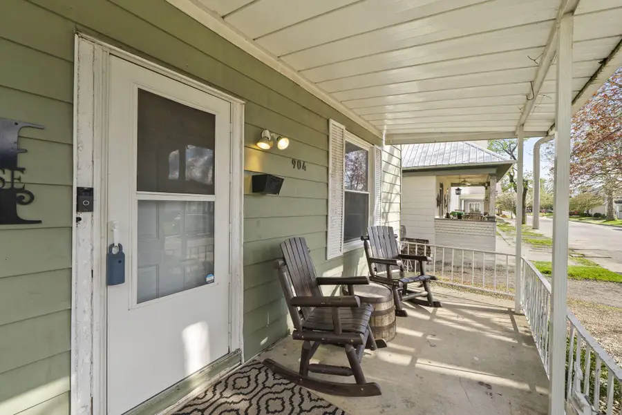 904 S Walnut Street, Bucyrus, OH 44820 - #2