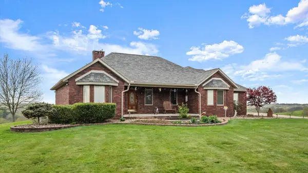 1305 Bald Hill Road, Zanesville, OH 43701