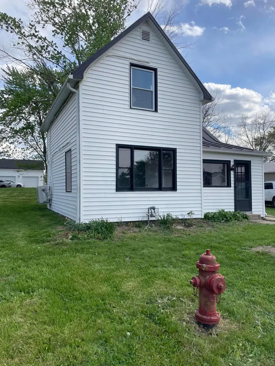 111 Hamilton Street, New Holland, OH 43145 - #2