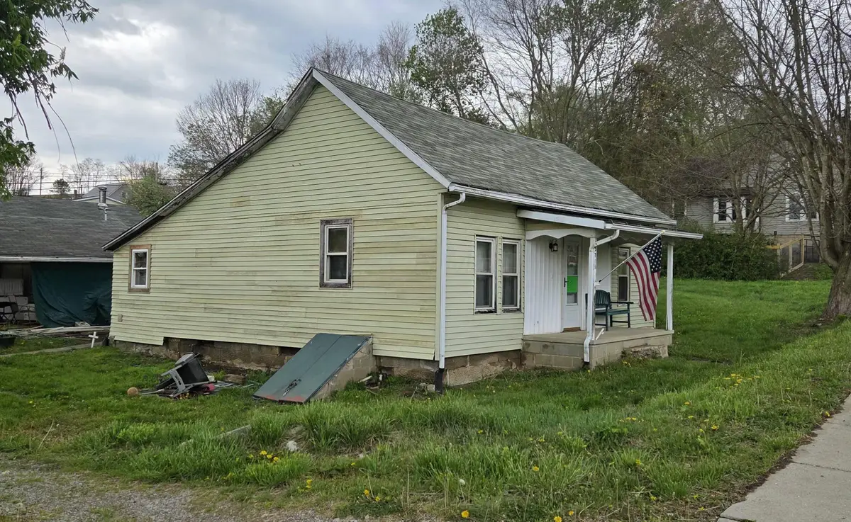 15711 Main Street Se, Brownsville, OH 43721 - #1