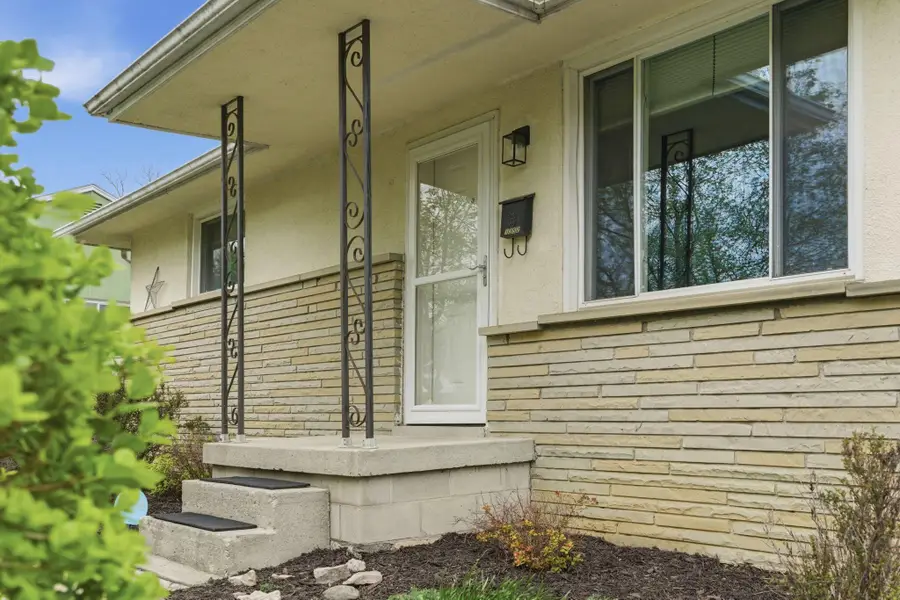 1352 Northridge Road, Columbus, OH 43224 - #2