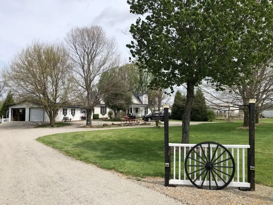 2200 Leonard Road Nw, Baltimore, OH 43105 - #3