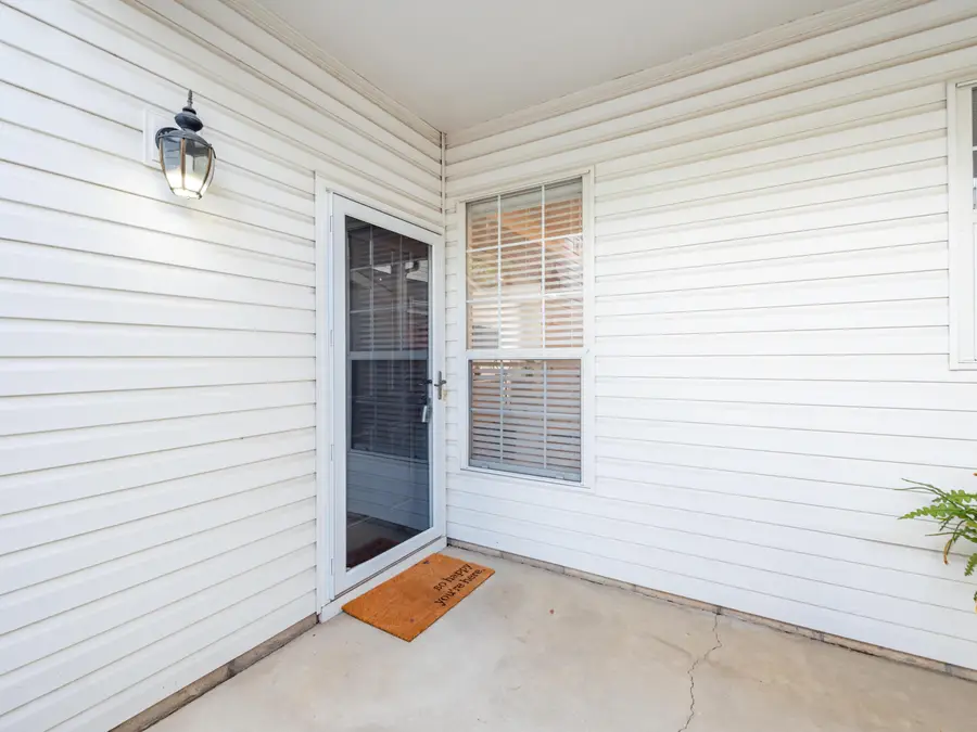 5853 Edge Of Village, Westerville, OH 43081 - #3