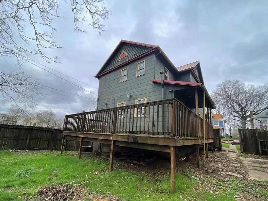 914 Stewart Avenue, Cambridge, OH 43725 - #2