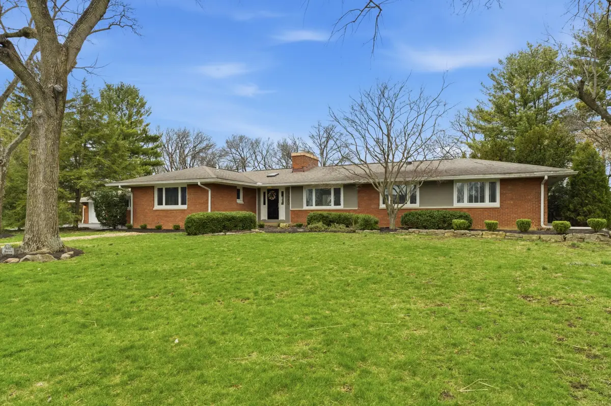 1580 London Drive, Upper Arlington, OH 43221 - #1