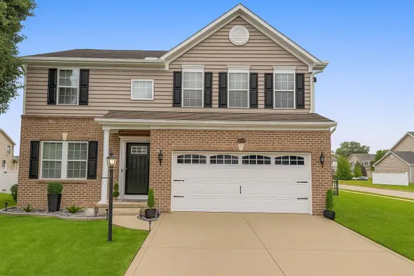 156 Georges Creek Drive, Pickerington, OH 43147