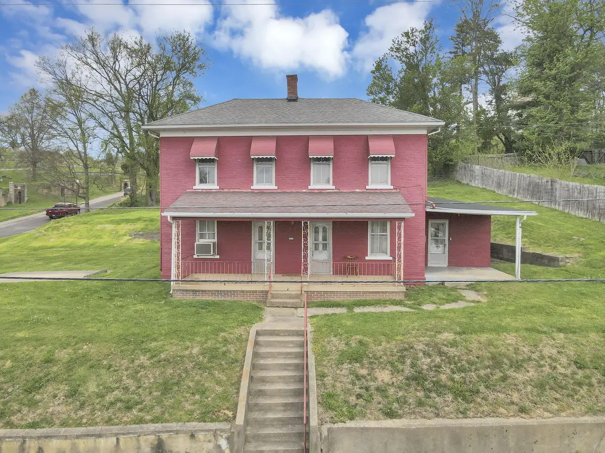 600 N Market Street, Logan, OH 43138 - #1