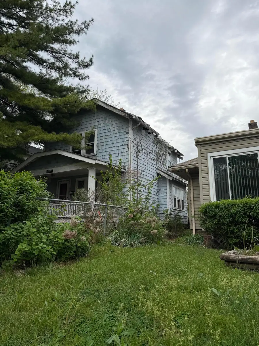 1604 Manchester Avenue, Columbus, OH 43211 - #2