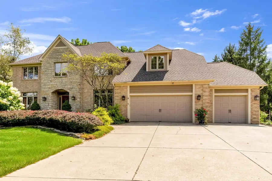 659 Crossing Creek S, Columbus, OH 43230 - #3