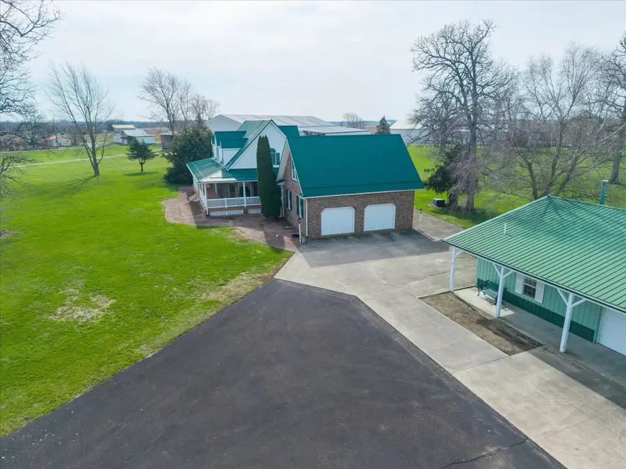 5633 State Route 41 Nw, Washington Court House, OH 43160 - #3