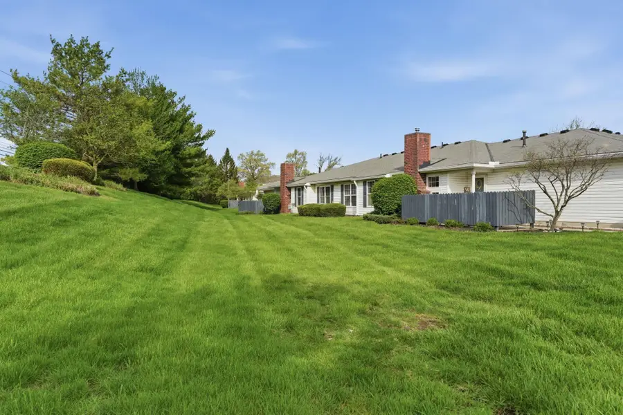 640 Lazelle Road, Columbus, OH 43240 - #3