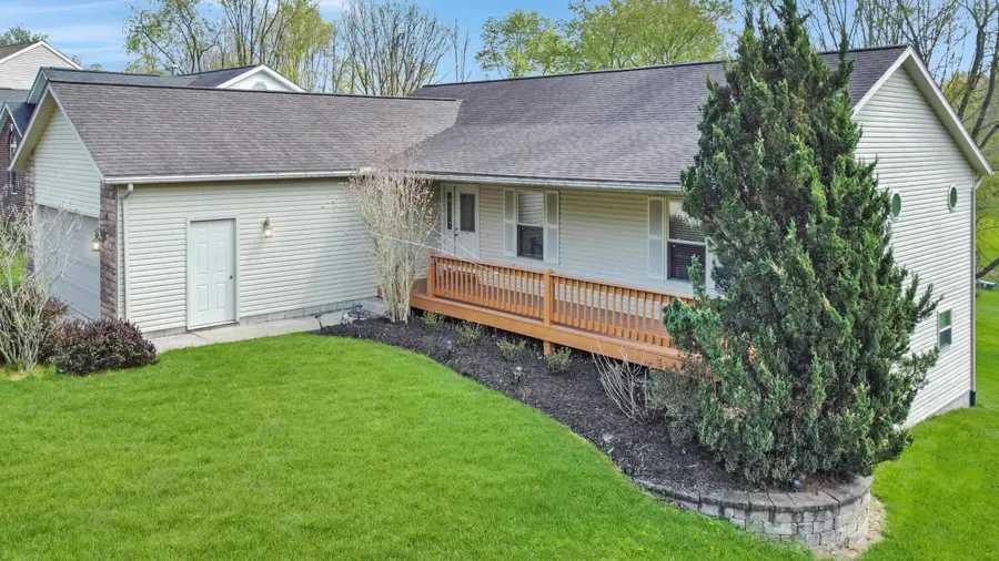 151 Heatherwood Drive, Howard, OH 43028 - #2