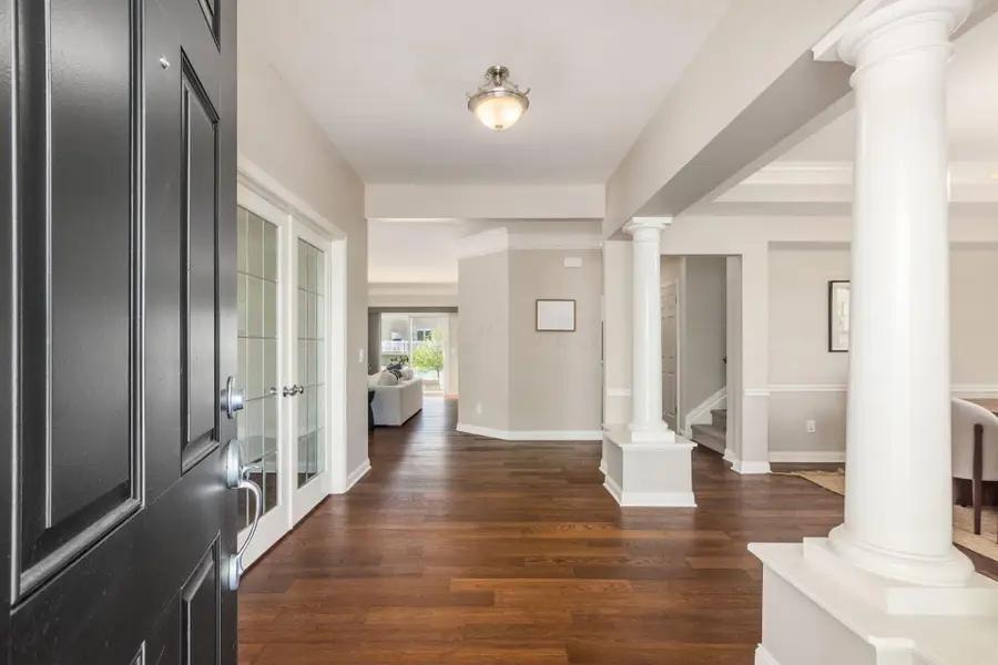 1363 Pinnacle Club Drive, Grove City, OH 43123 - #3