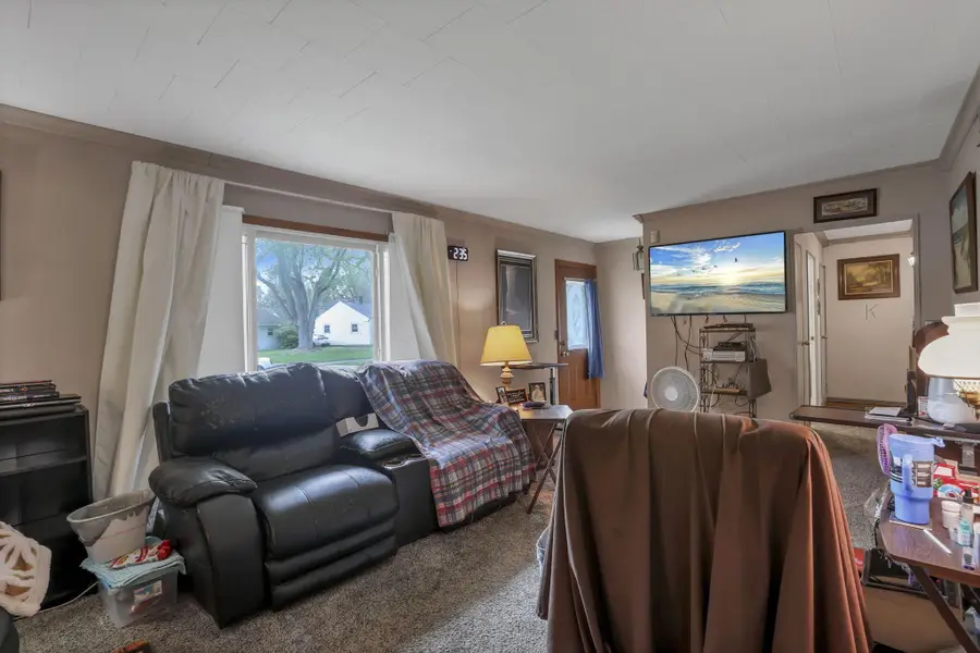 916 S Hampton Road, Columbus, OH 43227 - #2