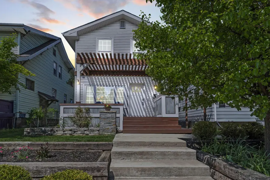 278 E Welch Avenue, Columbus, OH 43207 - #2