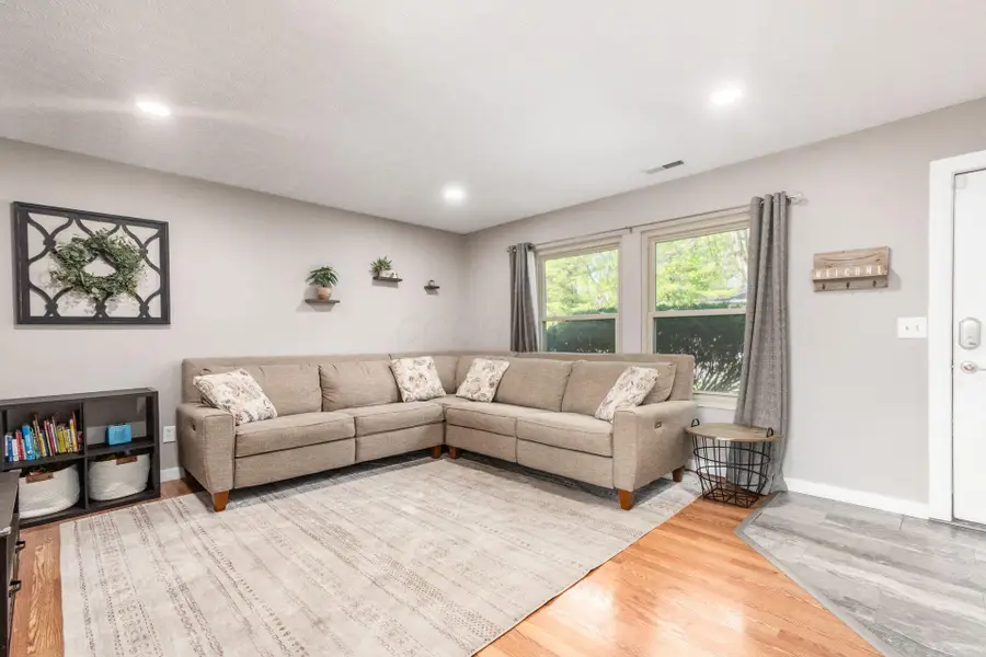 2096 Jeffey Drive, Hilliard, OH 43026 - #2