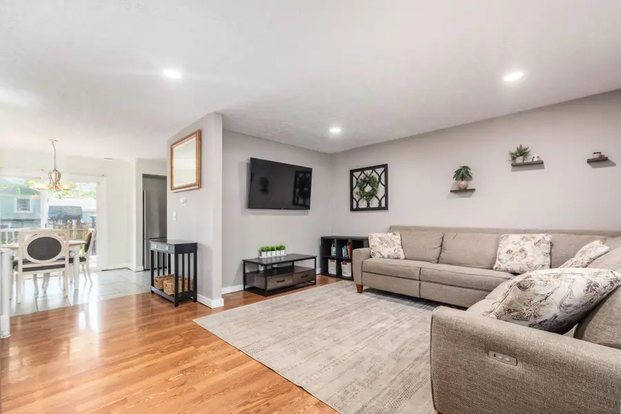 2096 Jeffey Drive, Hilliard, OH 43026 - #3