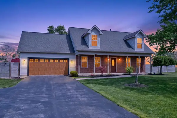 232 S E Street, New Holland, OH 43145