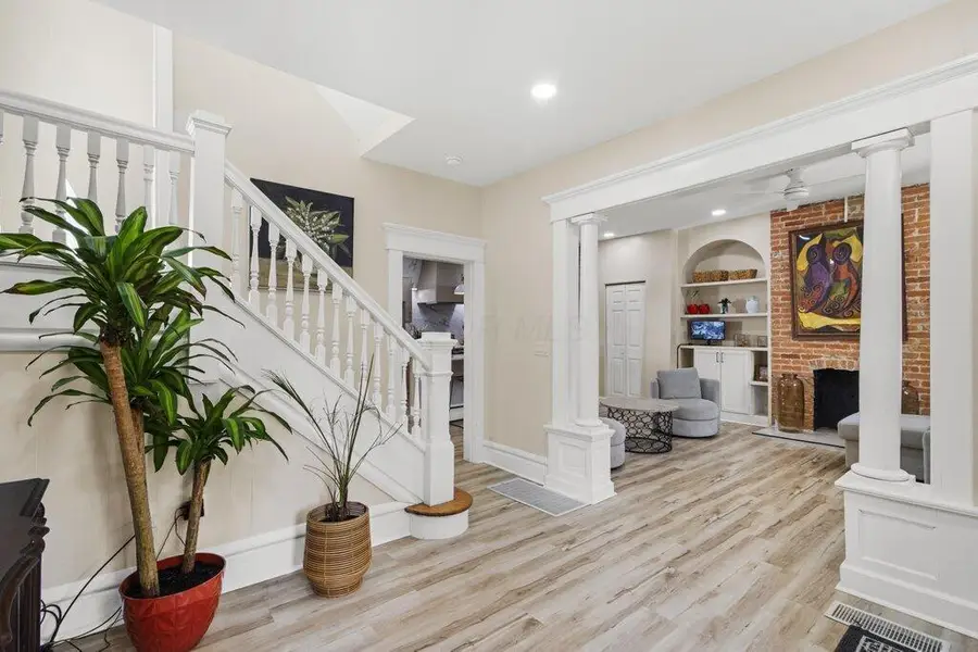 463 S 22nd Street, Columbus, OH 43205 - #3