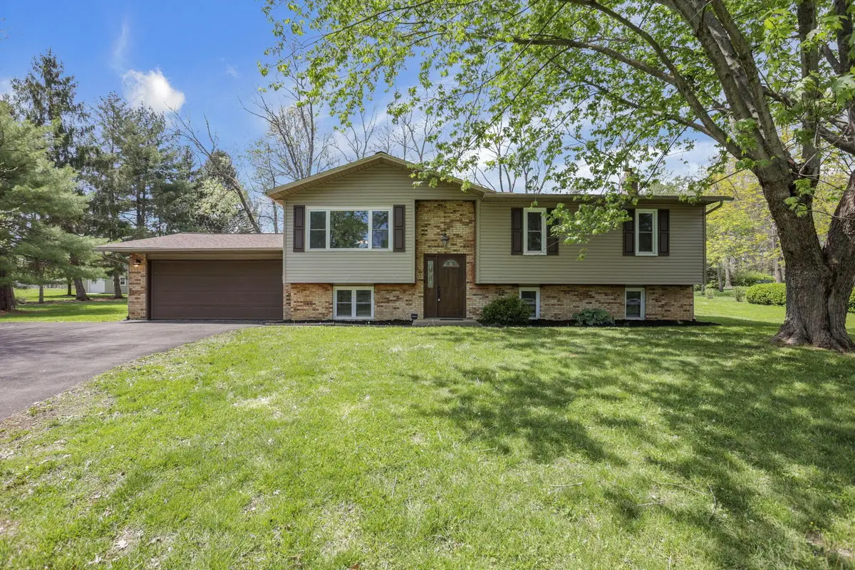 389 Twenty Grand Road Sw, Pataskala, OH 43062 - #1