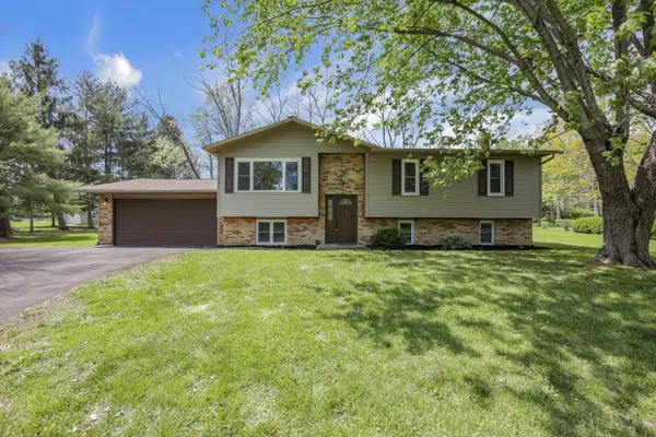 389 Twenty Grand Road Sw, Pataskala, OH 43062