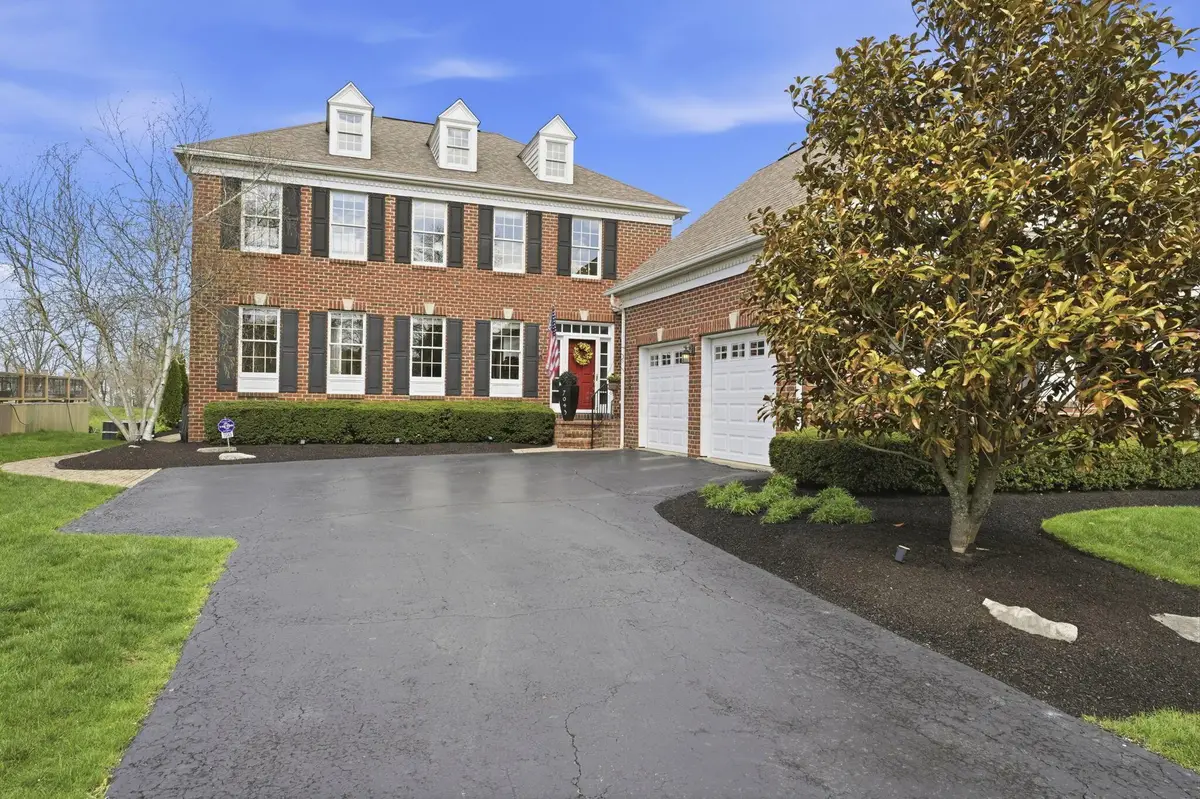 7043 Dean Farm Road, New Albany, OH 43054 - #1