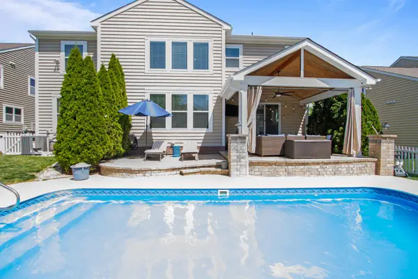 1331 Ironwood Drive, Grove City, OH 43123