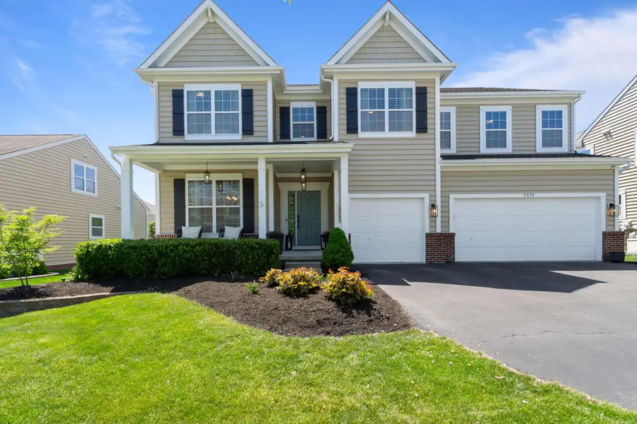 1331 Ironwood Drive, Grove City, OH 43123 - #2