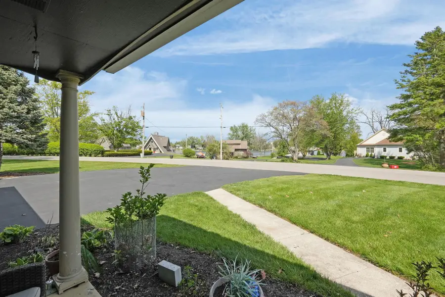 2318 Pawnee Drive, London, OH 43140 - #3