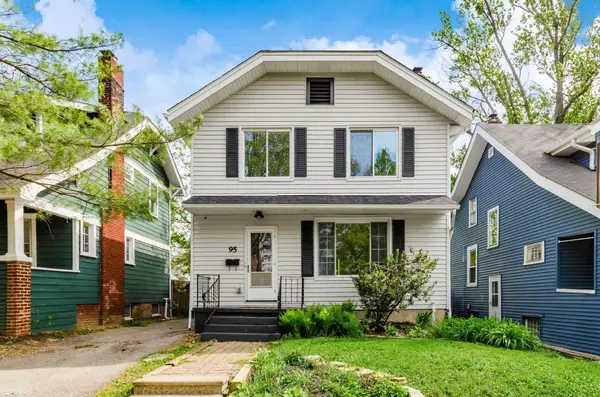 95 E Pacemont Road, Columbus, OH 43202