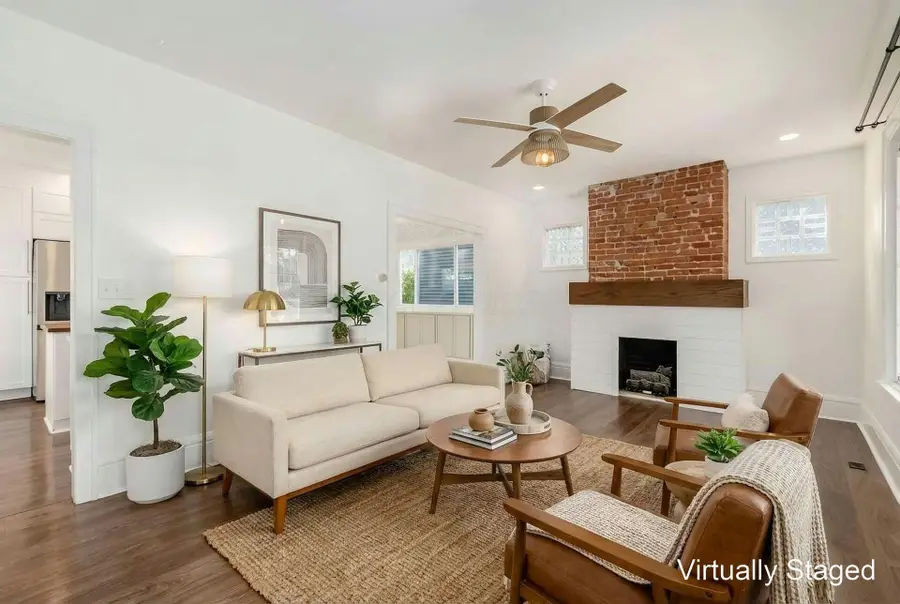 95 E Pacemont Road, Columbus, OH 43202 - #2