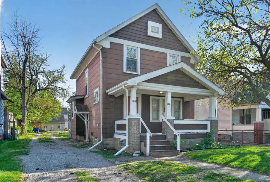 1607 Briarwood Avenue, Columbus, OH 43211 - #2