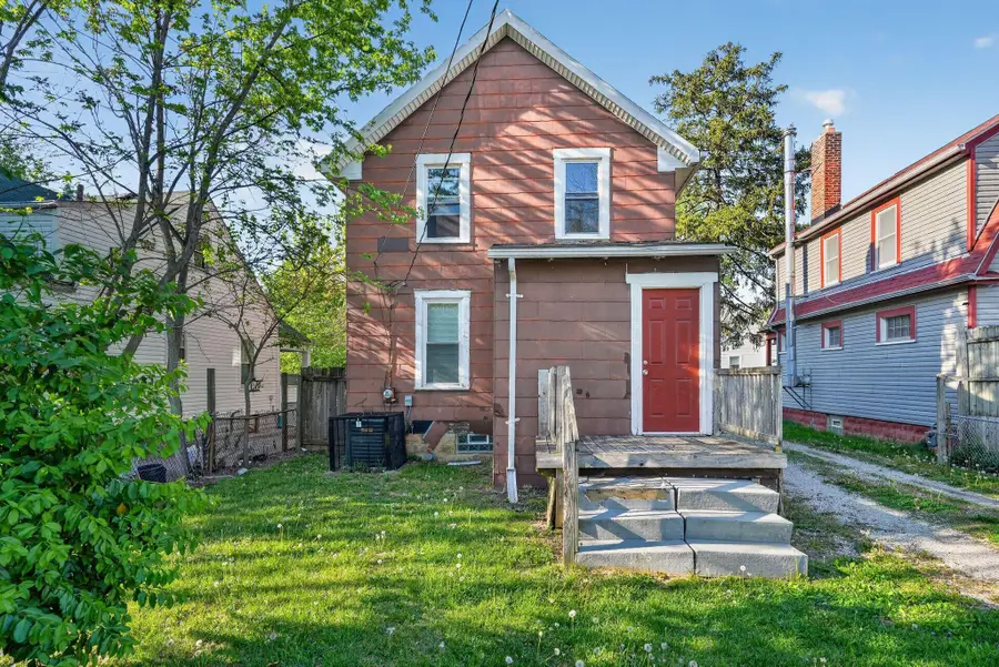 1607 Briarwood Avenue, Columbus, OH 43211 - #3