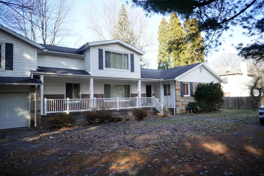 5285 Ridgebury Boulevard, Cleveland, OH 44124 - #2