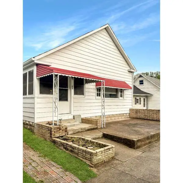 171 Warner Avenue, Logan, OH 43138 - #3