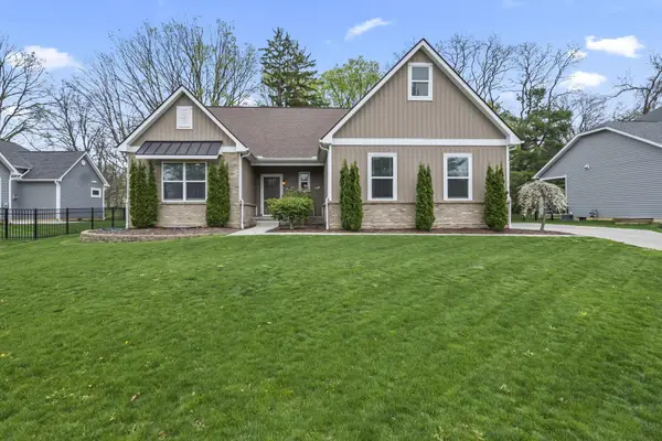 136 Mainsail Drive, Westerville, OH 43081