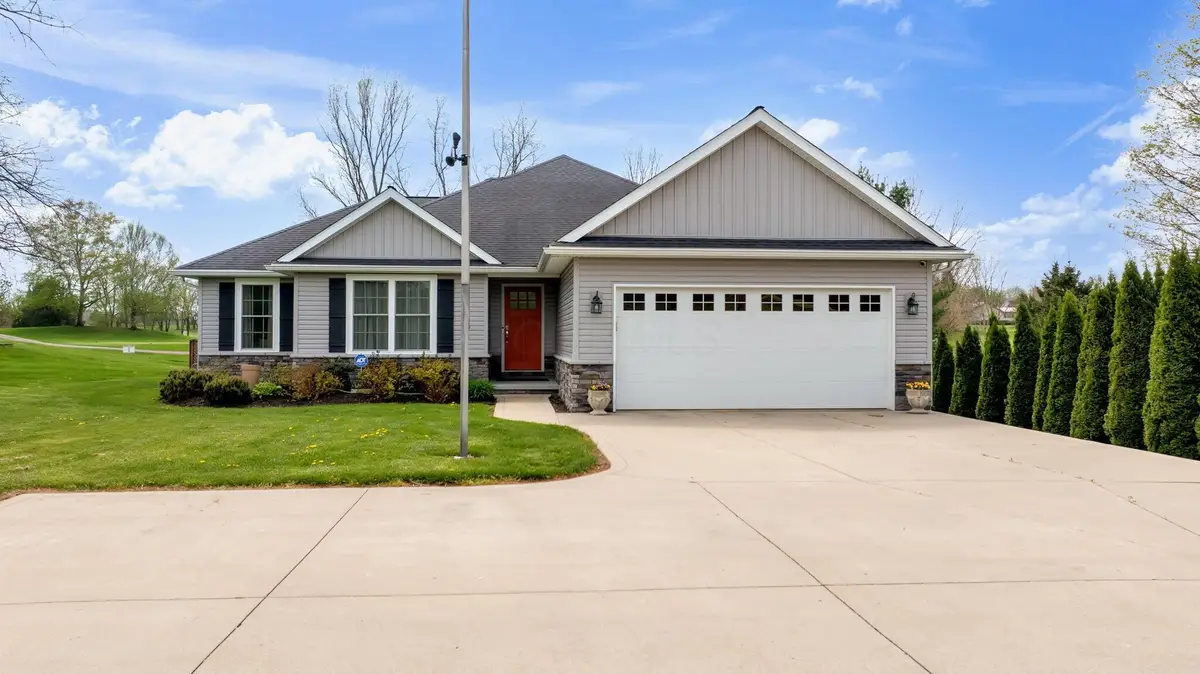 21146 Floralwood Drive, Howard, OH 43028 - #1