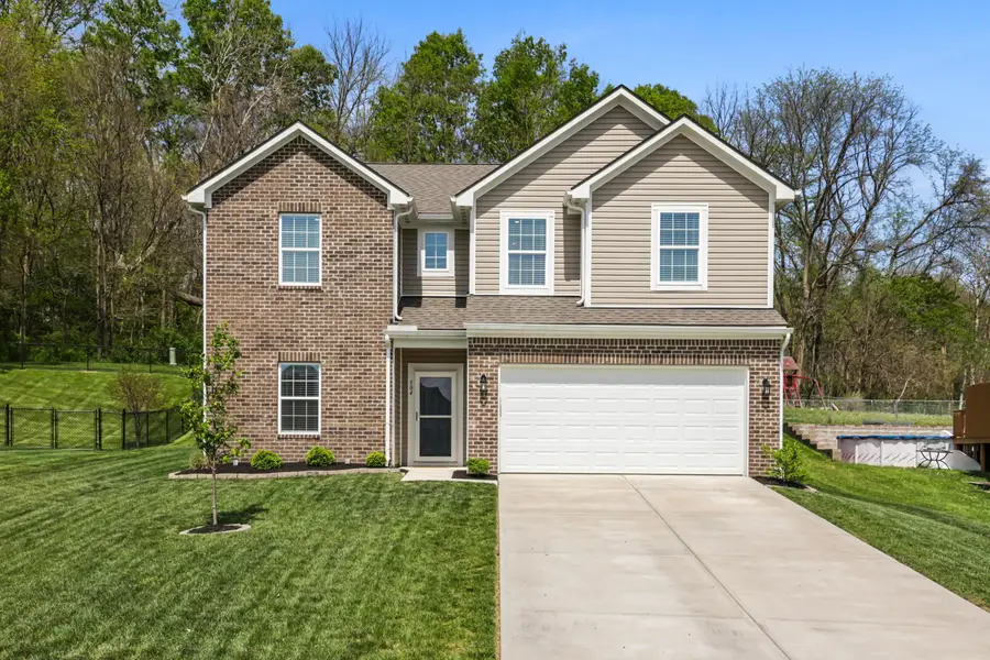 504 Danbury Drive, Lancaster, OH 43130 - #2