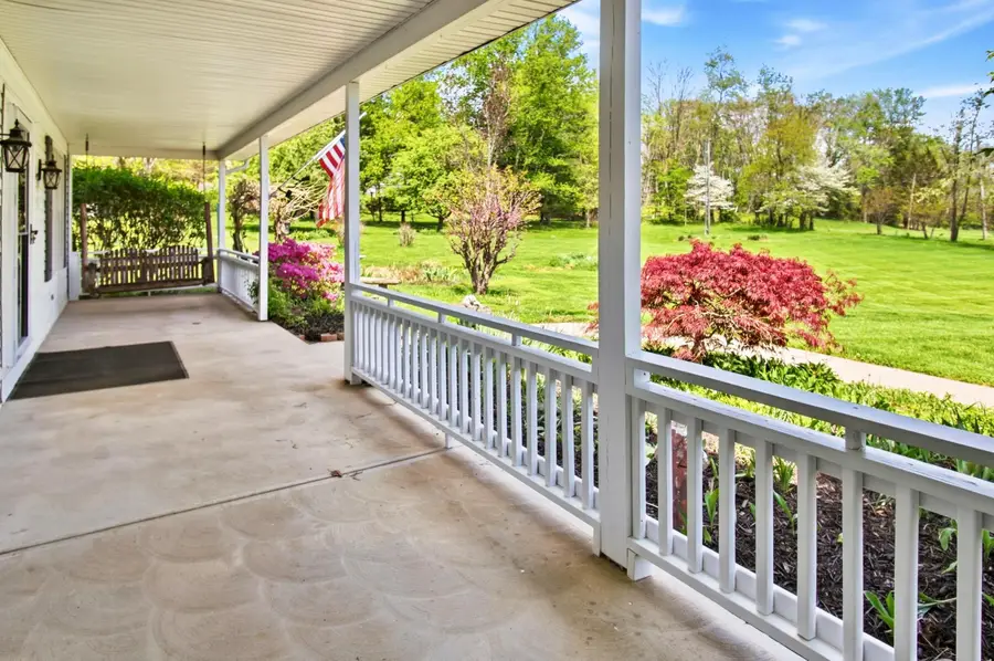 6529 Welsh Road, Nashport, OH 43830 - #3