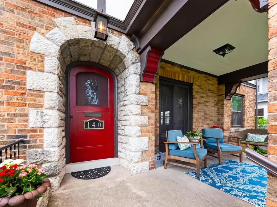 140 S Cassingham Road, Columbus, OH 43209 - #2