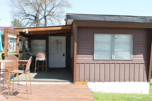 852 Idlewilde Avenue, Newark, OH 43055