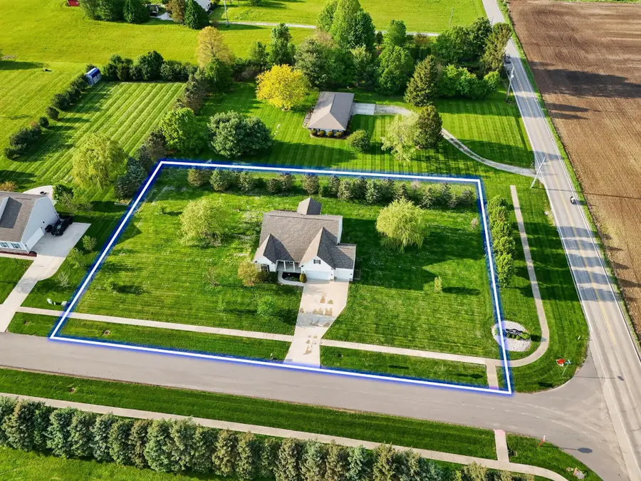 100 York Gate Drive, Pataskala, OH 43062 - #2