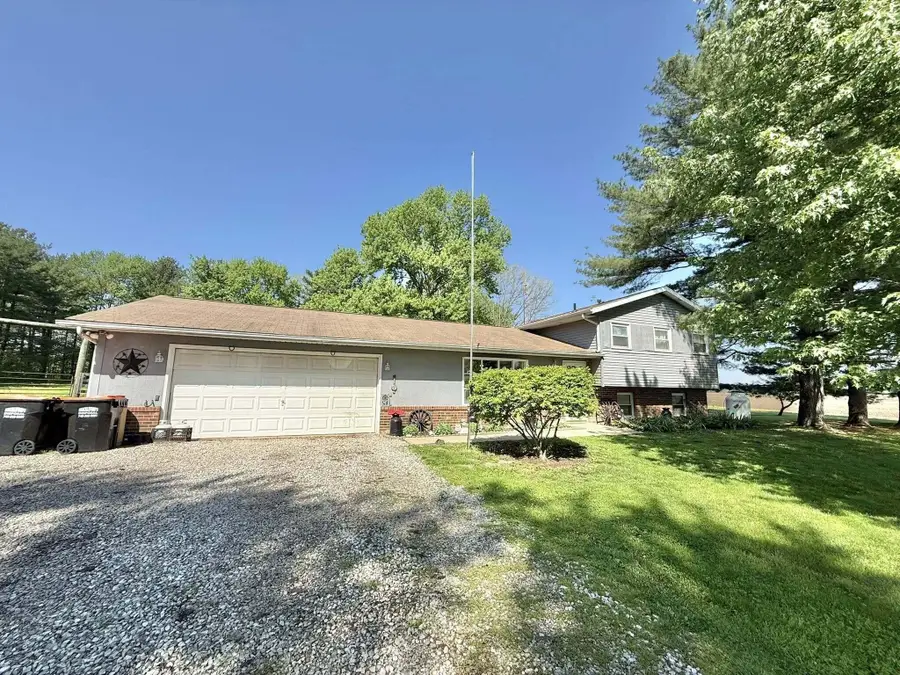 1260 S County Line Road, Johnstown, OH 43031 - #3