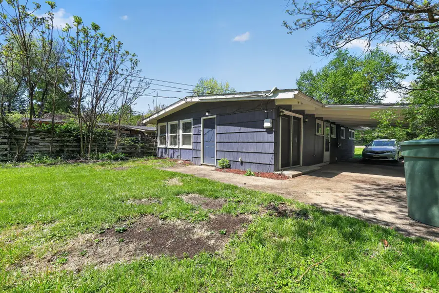 994 Sunbury Road, Columbus, OH 43219 - #2