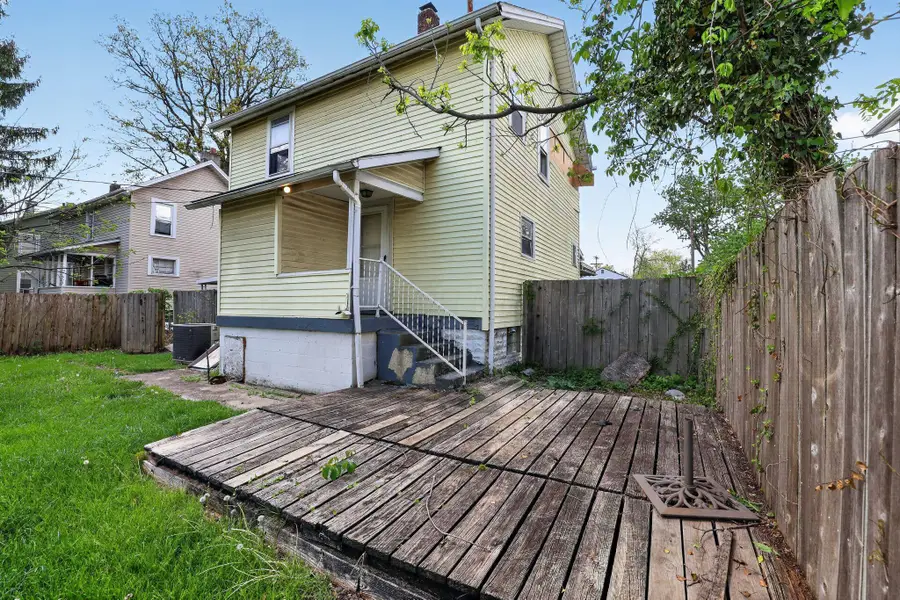 2448 Parkwood Avenue, Columbus, OH 43211 - #3